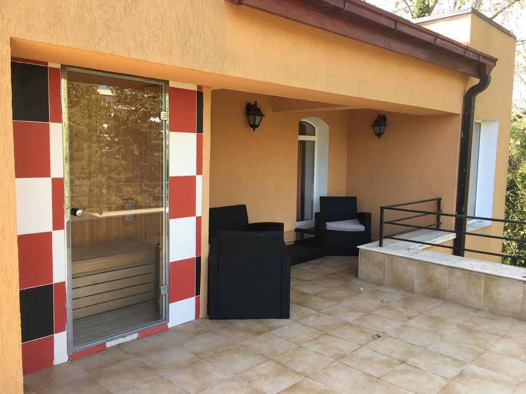 Vila Diamant Neptun Extérieur photo